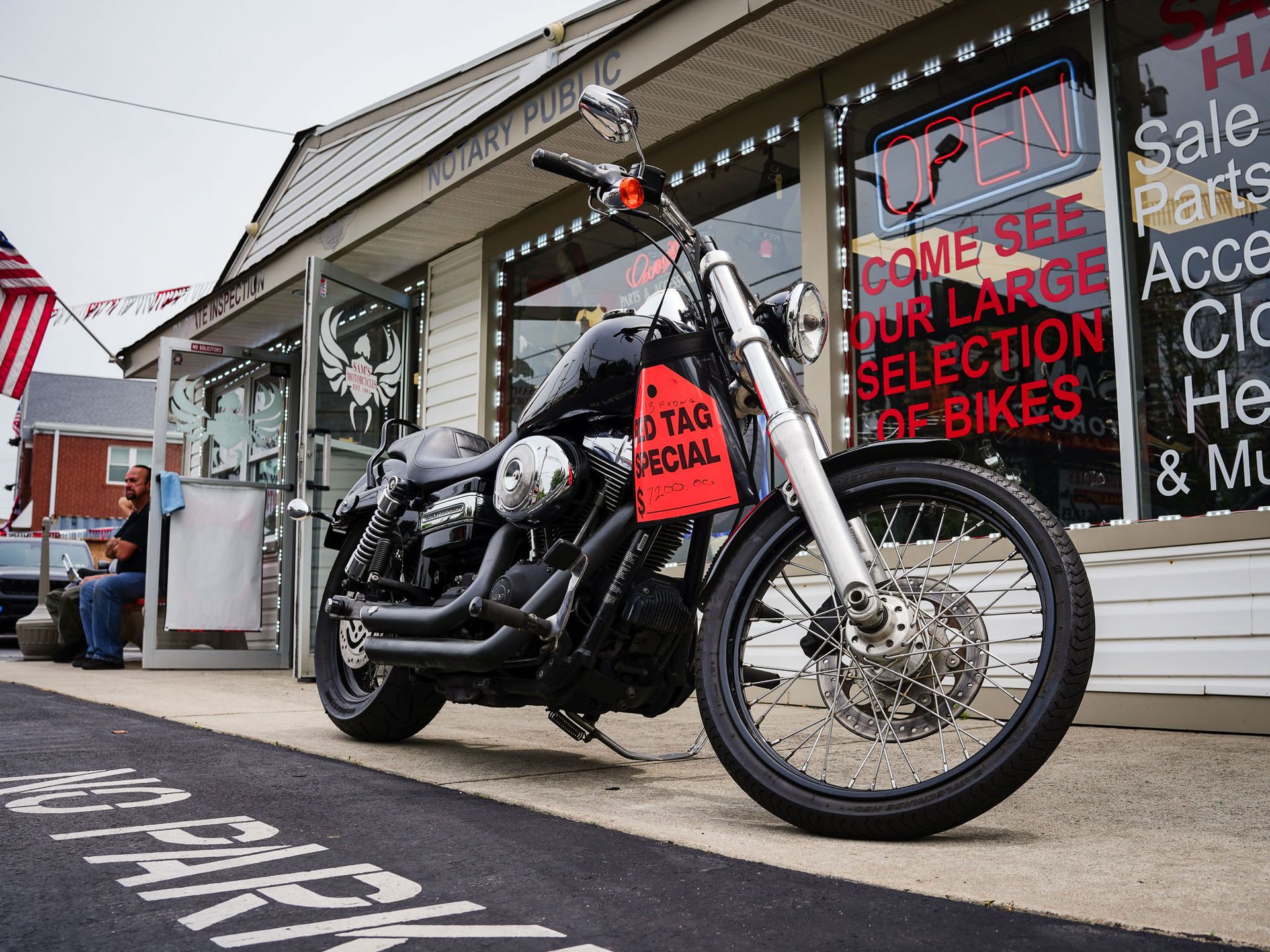 2013 HARLEY DAVIDSON FXDW For Sale At Sam's Motorcycles in Bensalem PA on Bristol Pike