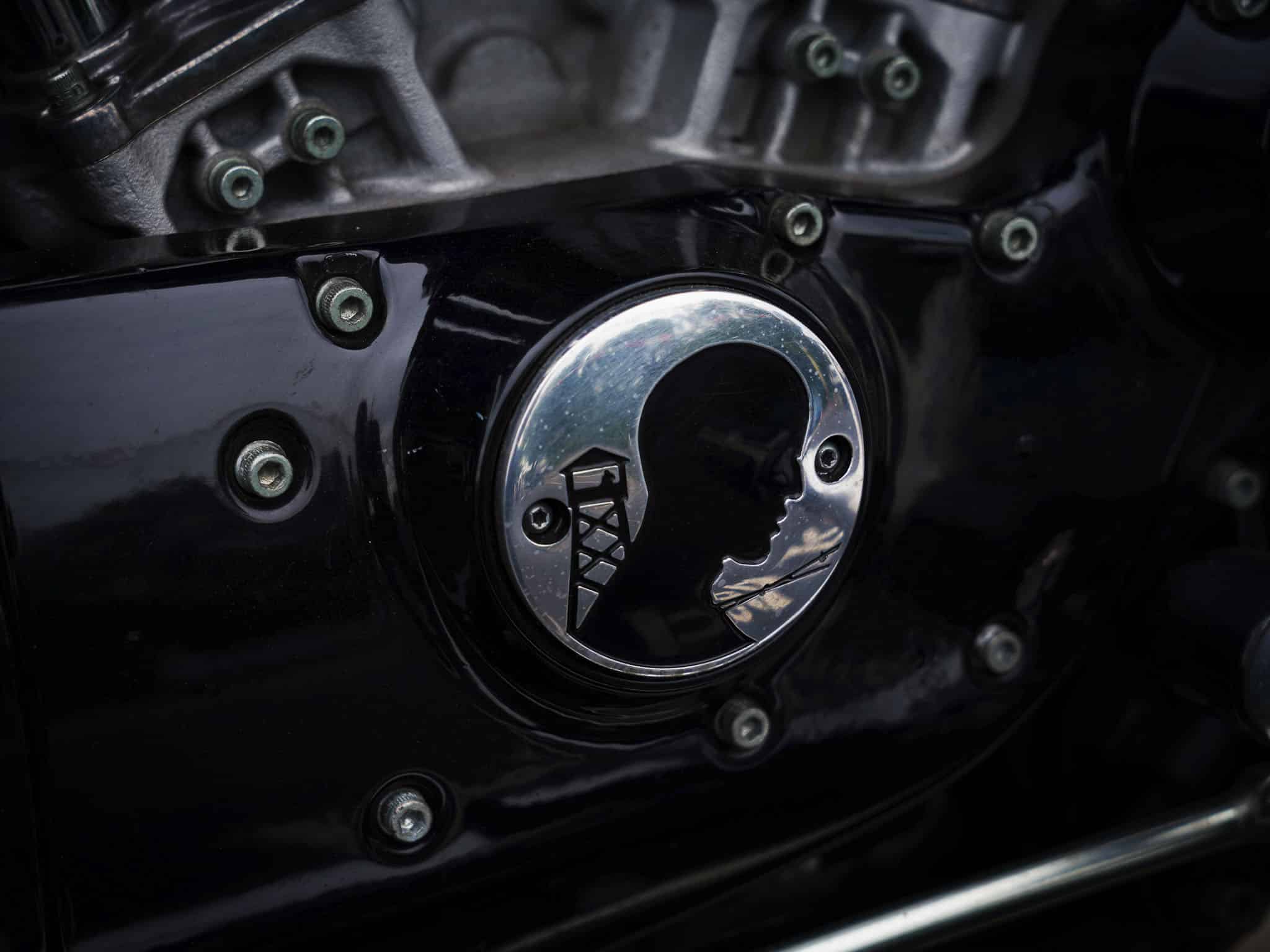 2004 HARLEY DAVIDSON SPORTSTER 883 - Image 3