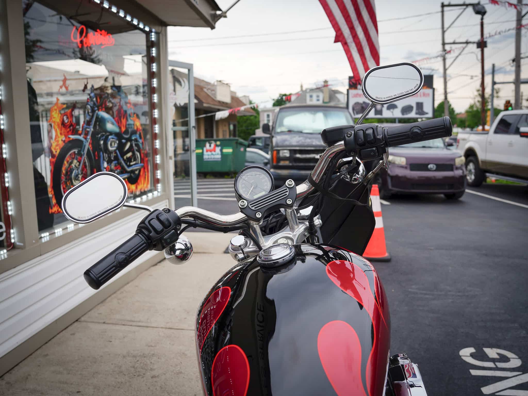 2004 HARLEY DAVIDSON SPORTSTER 883 - Image 6
